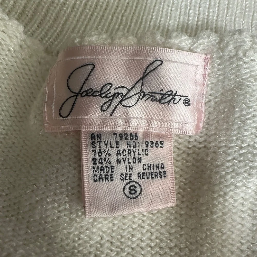 Vintage Jaclyn Smith Ivory‎ Floral Embroidered Pearl V Neck Faux Wrap Sweater